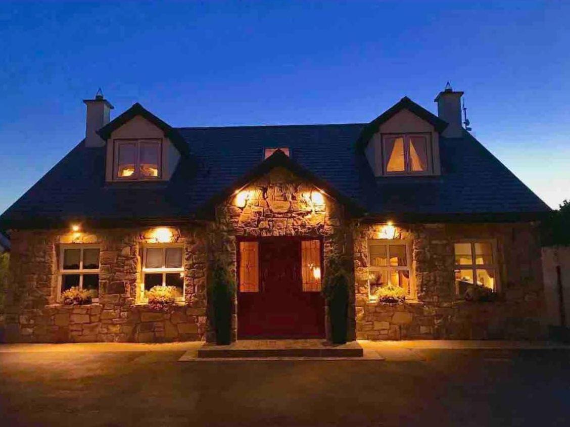 Cosy Rooms In A Stone Cottage Salthill Exteriér fotografie