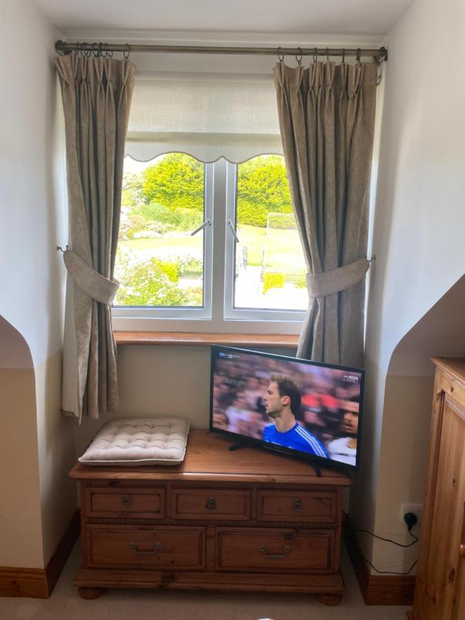 Cosy Rooms In A Stone Cottage Salthill Exteriér fotografie